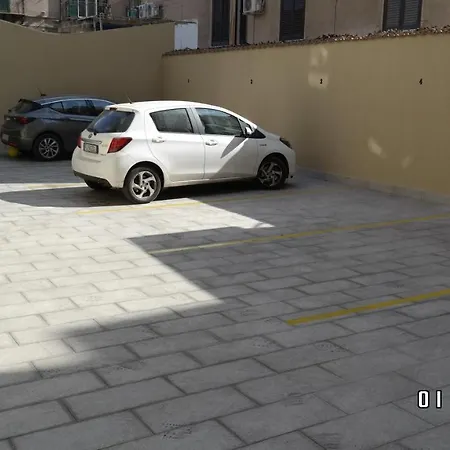 Apartament Balsamotto - E Parcheggio Palermo